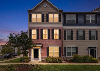 102 Sophie Lane - Photo 1