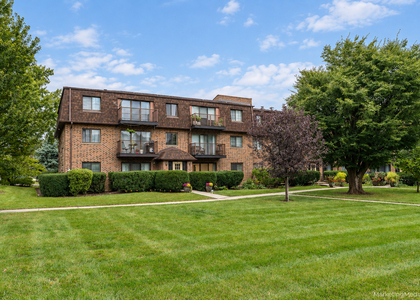 400 E Kensington Road - Photo 1