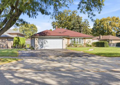 228 Dover Drive - Photo 1