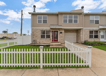 8001 Thomas Street - Photo 1
