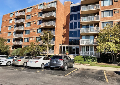 2201 S Stewart Avenue - Photo 1