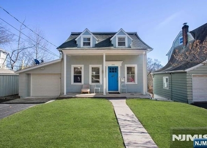 206 8th - Photo 1