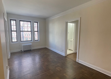 West 11th Street - Photo 1