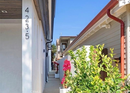 423 Orchid Ave - Photo 1