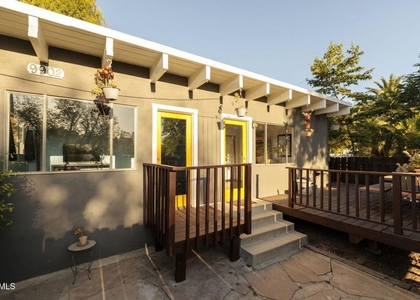 9902 Sunland Boulevard - Photo 1