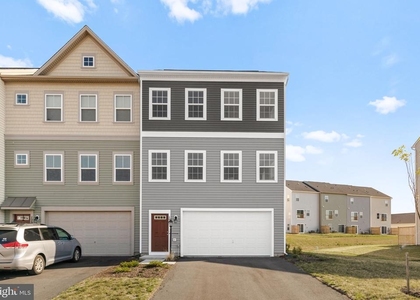 131 Jewel Box Drive - Photo 1