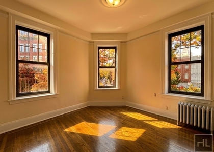 West 11th Street - Photo 1
