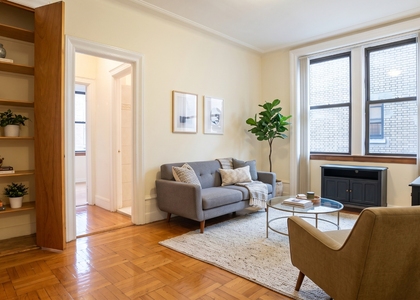 3657 Broadway #3D - Photo 1