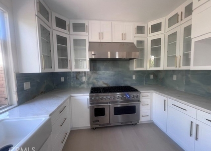 14642 Elm - Photo 1
