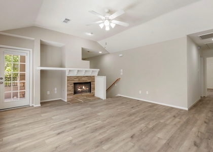 67 Woodlily Place - Photo 1