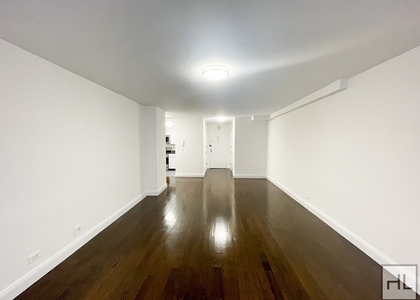 5 Avenue - Photo 1
