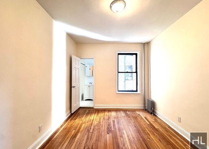 West 11th Street - Photo 1