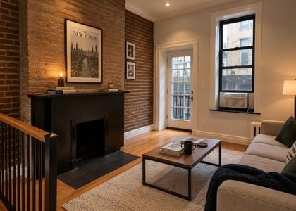 53 Leroy Street - Photo 1