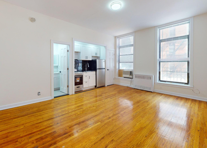 East 45th Street - Photo 1