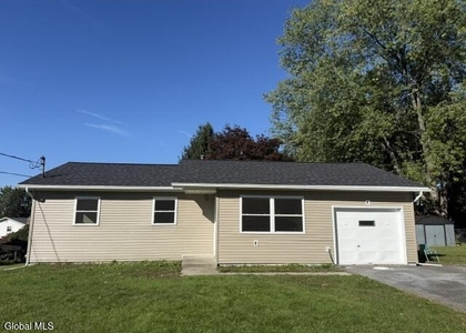 108 Forts Ferry Road - Photo 1
