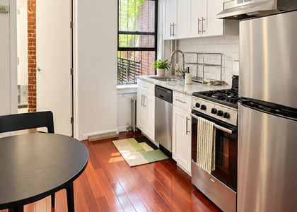 649 Prospect Pl - Photo 1