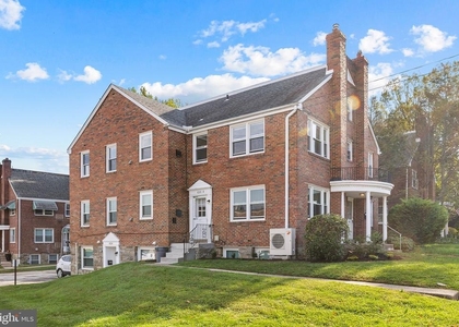 655 Drexel Avenue - Photo 1