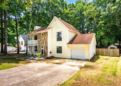 2568 Redfield Drive - Photo 1