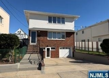 55 Avenue B - Photo 1