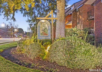 42 Main Street - Photo 1
