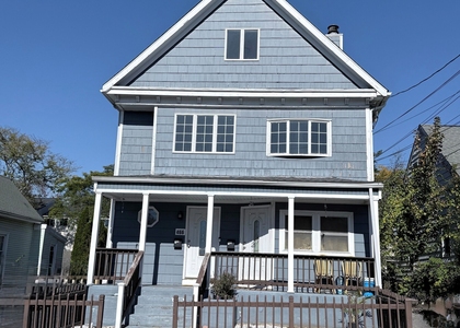 466 Hollister Street - Photo 1