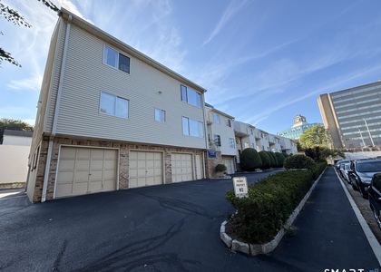 33 Pleasant Street - Photo 1