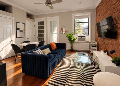 3BR in Hell's Kitchen - Photo 1