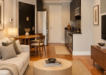 1BR in Hell's Kitchen - Photo 1