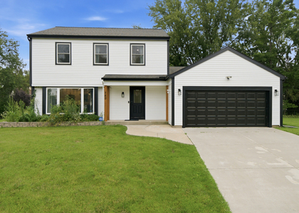 740 Thompson Court - Photo 1