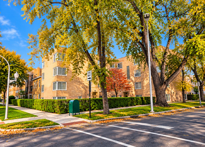 6303 N Troy Street - Photo 1