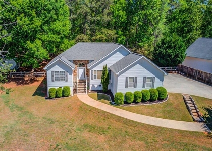 3314 Banks Mountain Drive - Photo 1