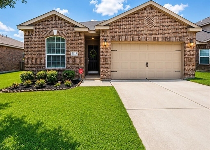 5115 Harbor Palm Drive - Photo 1