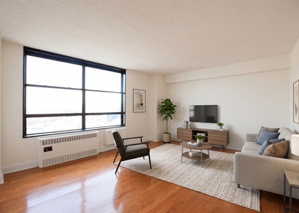 3333 Broadway #D27G - Photo 1
