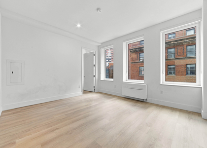 55 Broad Street - Photo 1