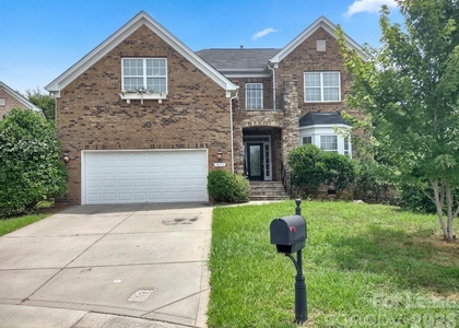 10114 Whiteburn Court - Photo 1