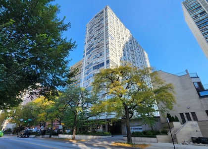 5757 N Sheridan Road - Photo 1