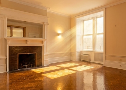 East 67th Street - Photo 1