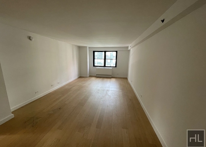 East 39th Street - Photo 1