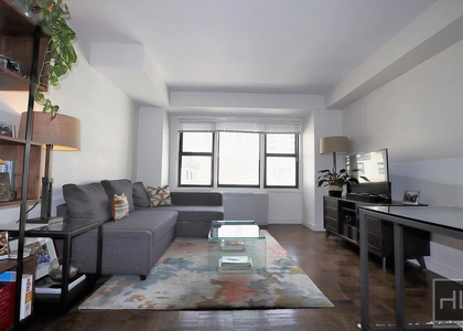 East 63 Street - Photo 1