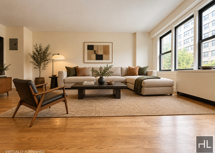 East 63 Street - Photo 1