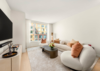 450 Washington Street - Photo 1