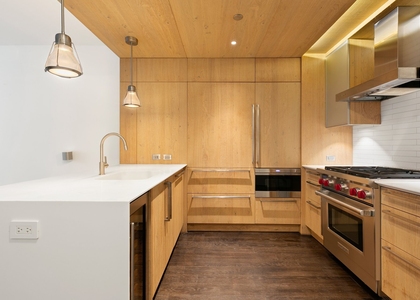 211 E 13th Street - Photo 1