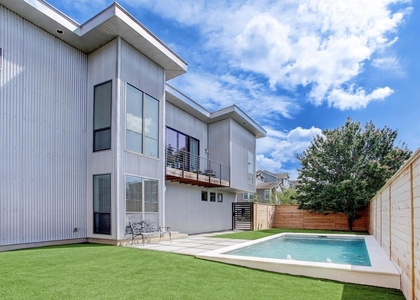 705 Nicholson Street - Photo 1