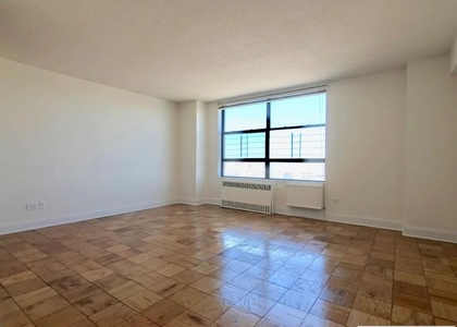 3333 Broadway - Photo 1