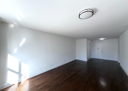 East 89th Street - Photo 1