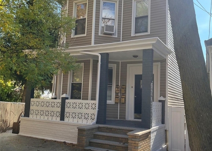 76-48 Park Lane S - Photo 1