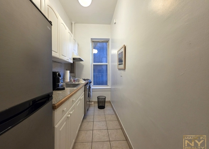 27 E 94th Street - Photo 1