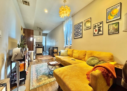 11 Locust Street - Photo 1