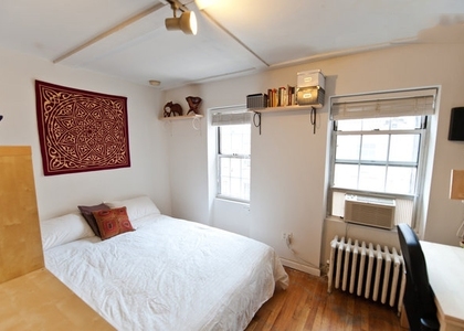 Sullivan & Spring - Photo 1