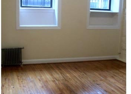 Waverly Place & W 10  - Photo 1